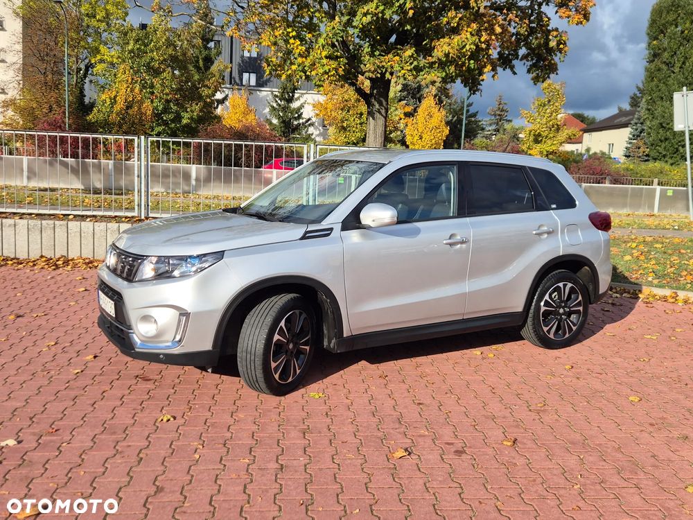 Suzuki Vitara 1.4 Boosterjet Premium 4WD - 2