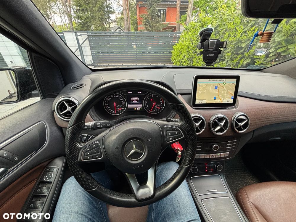 Mercedes-Benz Klasa B 180 7G-DCT - 13
