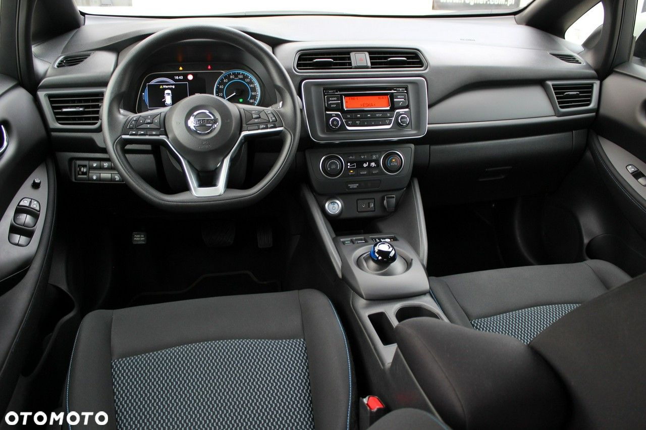 Nissan Leaf - 11