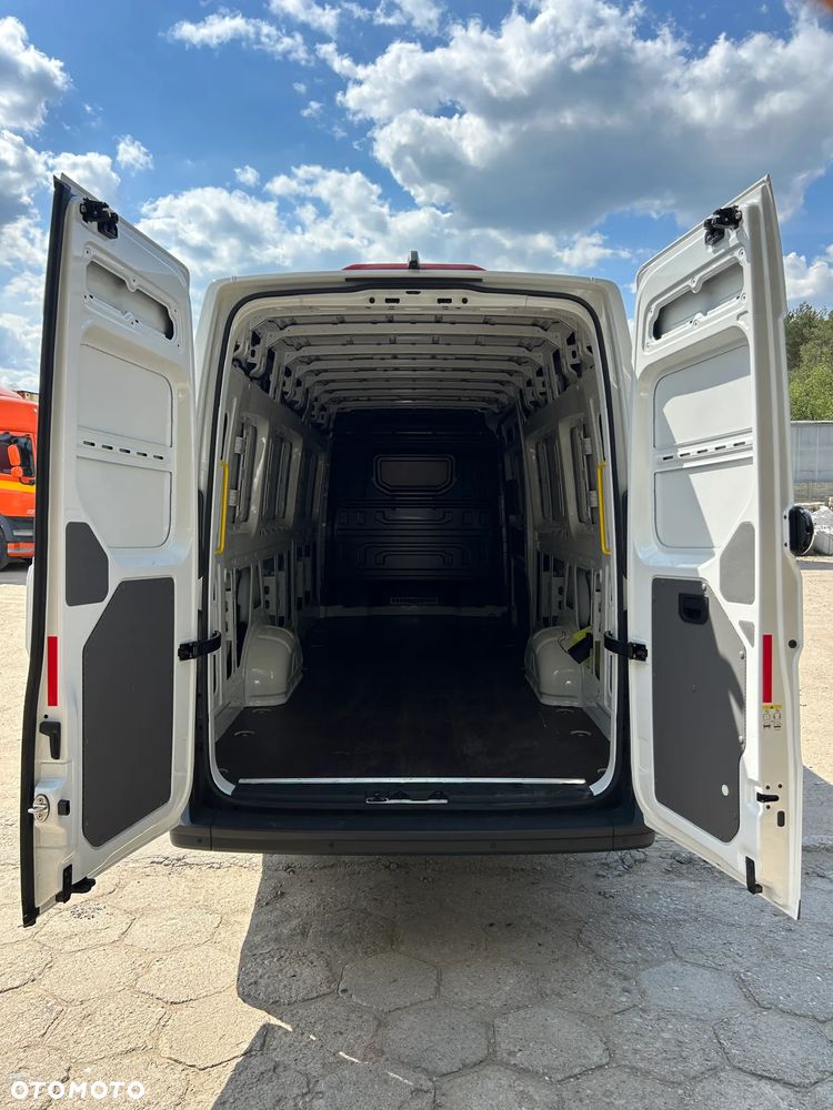 Volkswagen CRAFTER L5H2 NAJDŁUŻSZY LONG / POLIFT VIRTUAL / GWARANCJA + PAKIET SERWISOWY DO 2030 ROKU / JEDYNIE 5 TYŚ. KM PRZEBIEGU / KAMERA COFANIA / SILNIK 140 KM !! - 10