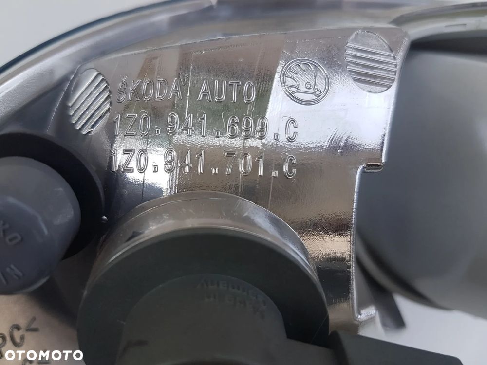Skoda Octavia II Lift 2008-2013 Halogen H8 P21W Lewy Nowy Oryginał - 4