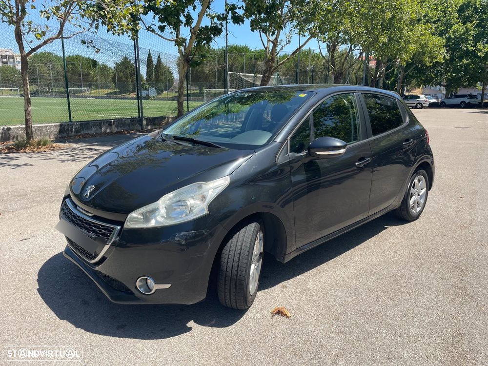 Peugeot 208 - 7