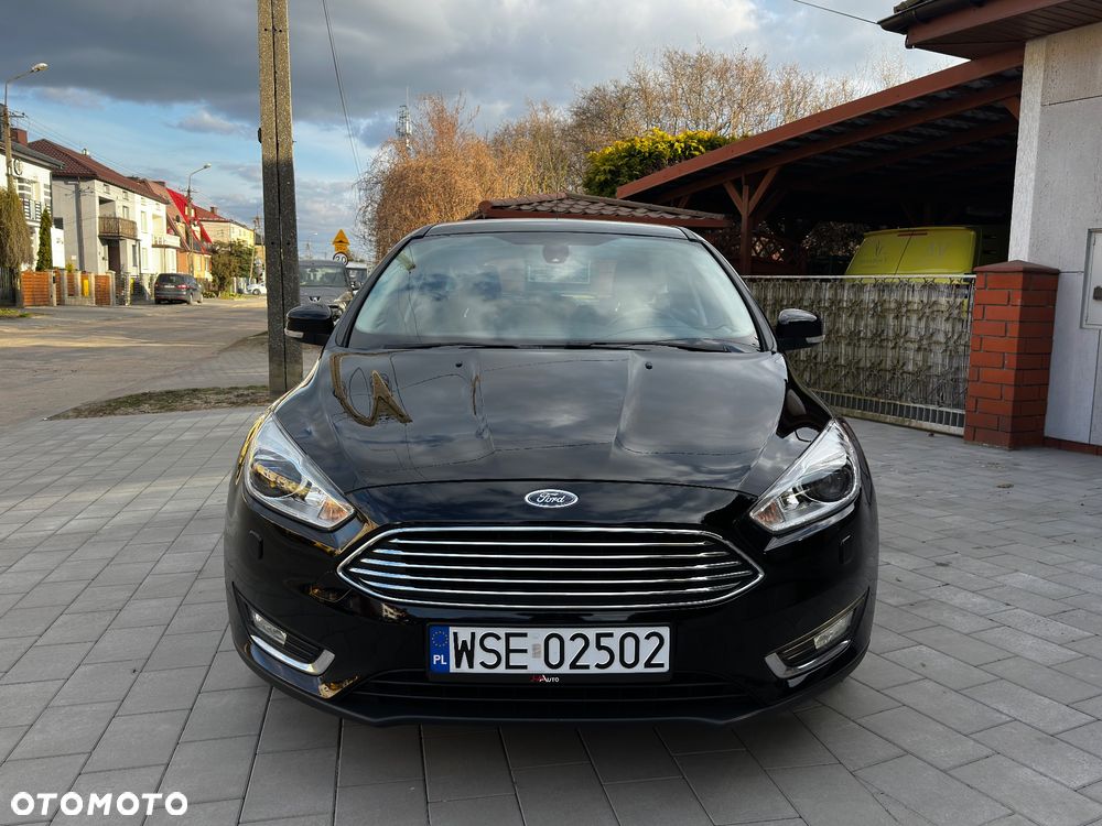 Ford Focus 1.5 EcoBoost Titanium ASS - 3