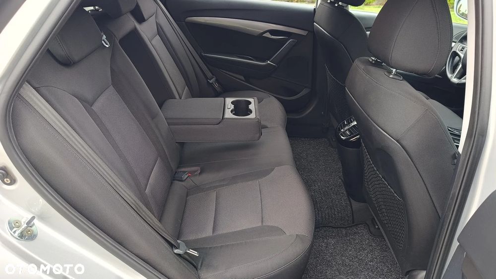 Hyundai i40 Kombi 1.6 Trend - 23