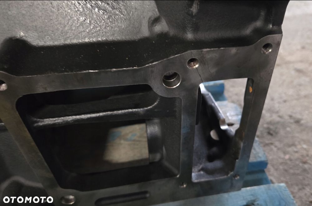 blok silnika z tulejami MAN TGX TGS D2676 Euro 6 51011013483 - 2