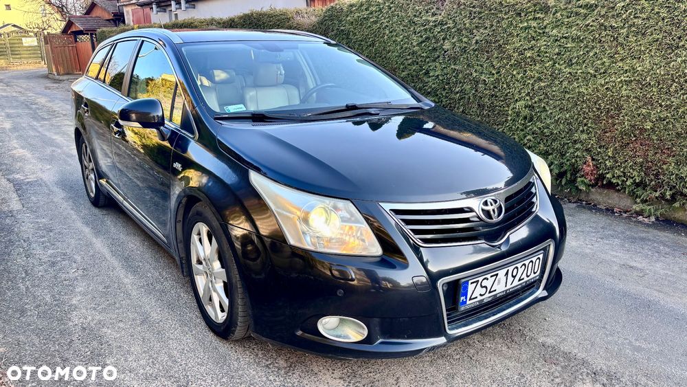 Toyota Avensis ver-2-2-d--cat-sol - 6