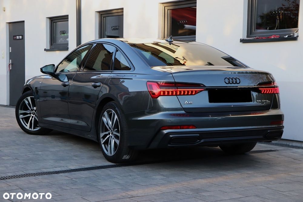 Audi A6 Avant 55 TFSI e quattro S tronic S line - 8