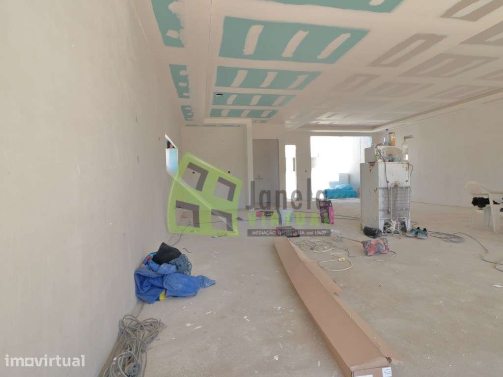 Moradia Térrea T4 com Piscina | Quinta das Laranjeiras - Grande imagem: 4/27