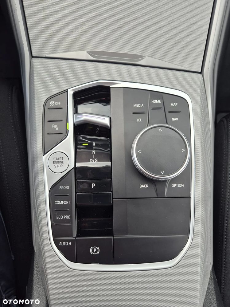 BMW Seria 3 316d MHEV Advantage - 23