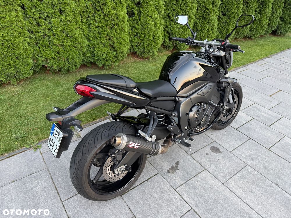 Yamaha FZ - 5