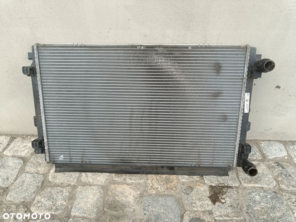 Chłodnica wody 2.0 TDI Skoda Octavia Superb Seat Leon Audi A3 VW Golf 5Q0121251GD - 1