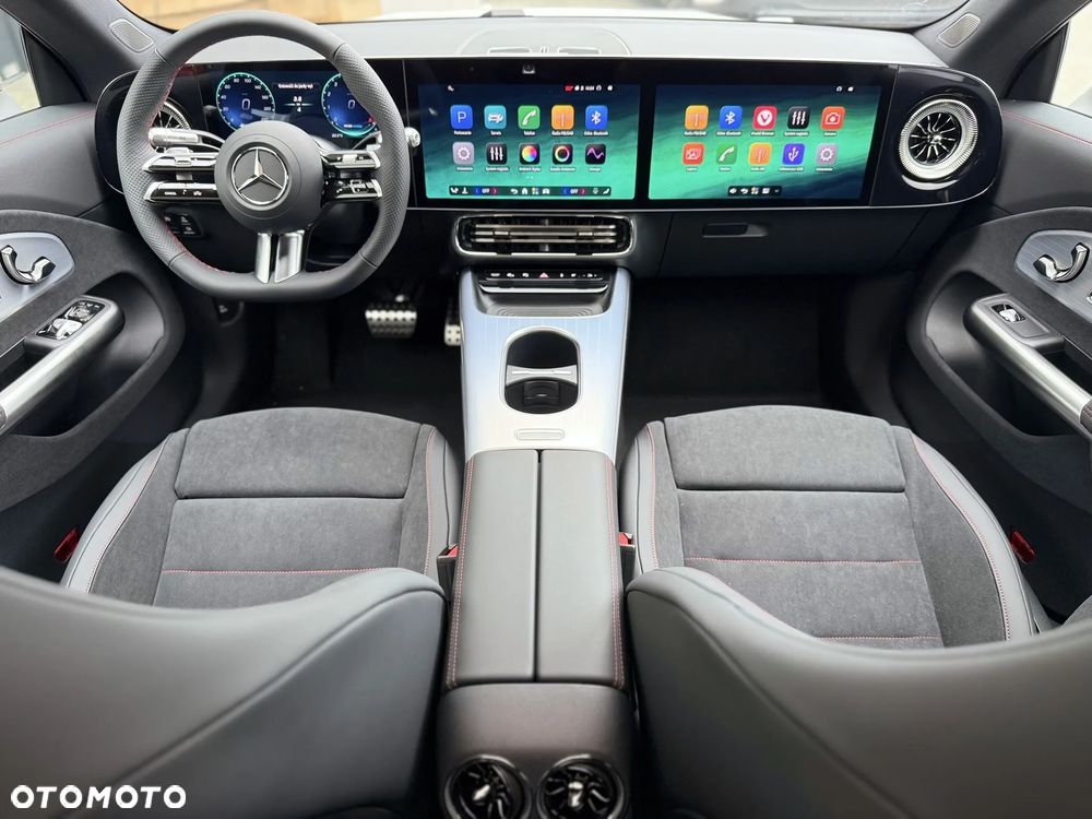 Mercedes-Benz CLA - 10