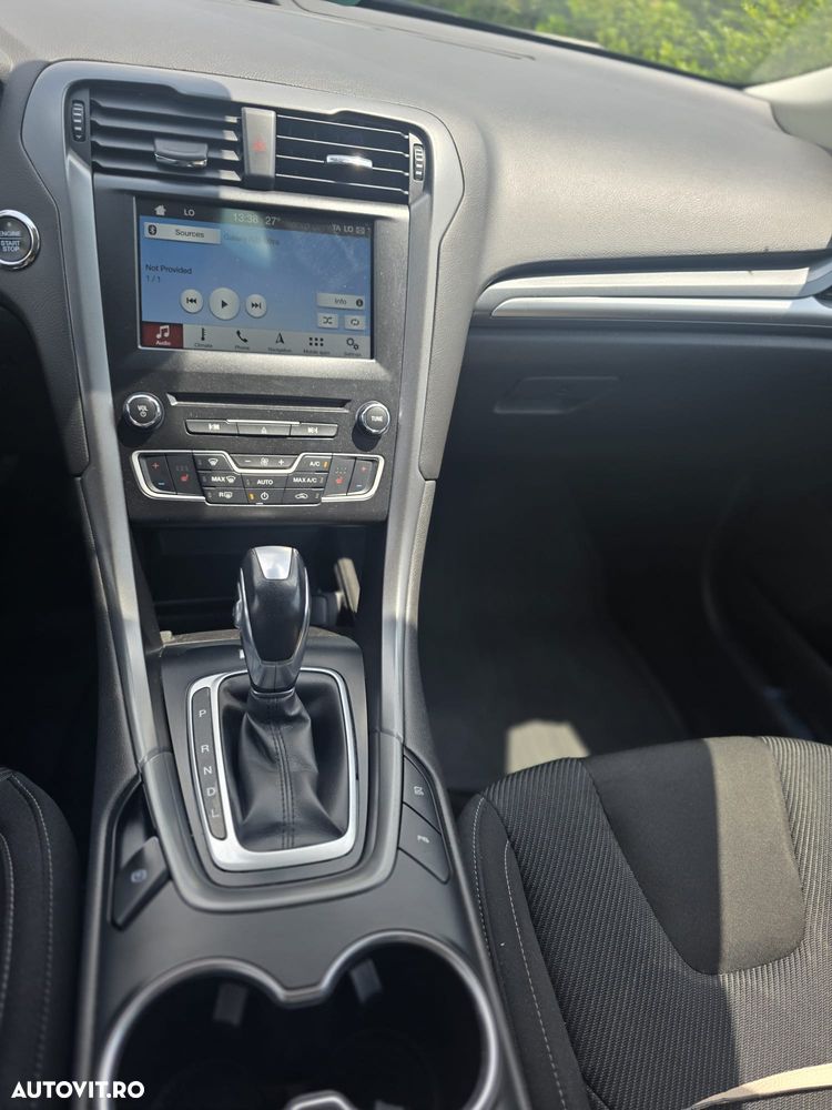 Ford Mondeo 2.0 HEV Titanium - 6