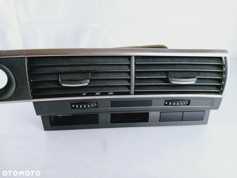 Kratka Nawiewu Wentylacji Środkowa Czarna Audi A6 C6 Europa 4F1820951E - 6