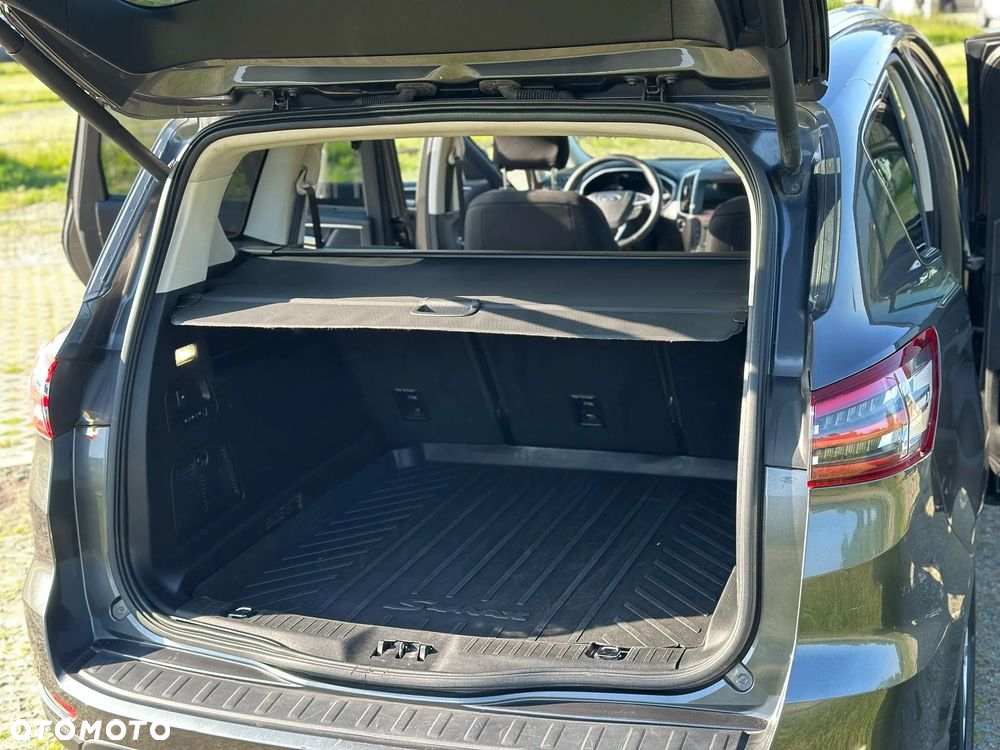 Ford S-Max 2.0 TDCi Titanium PowerShift - 34