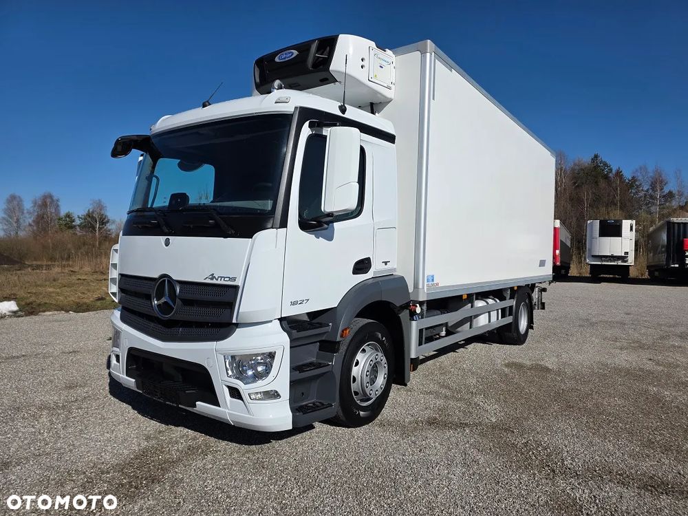 Mercedes-Benz ANTOS 1827 CHŁODNIA   2,55 WYSOKA CARRIER 550 - 1
