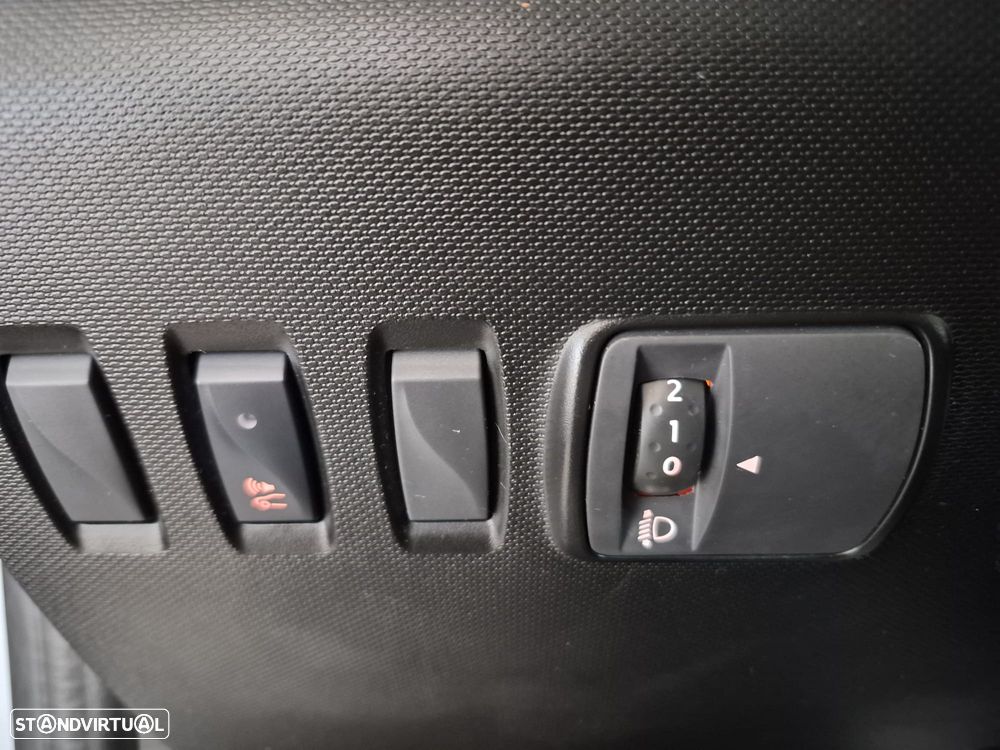 Renault Twingo Z.E. 22 Intens - 25