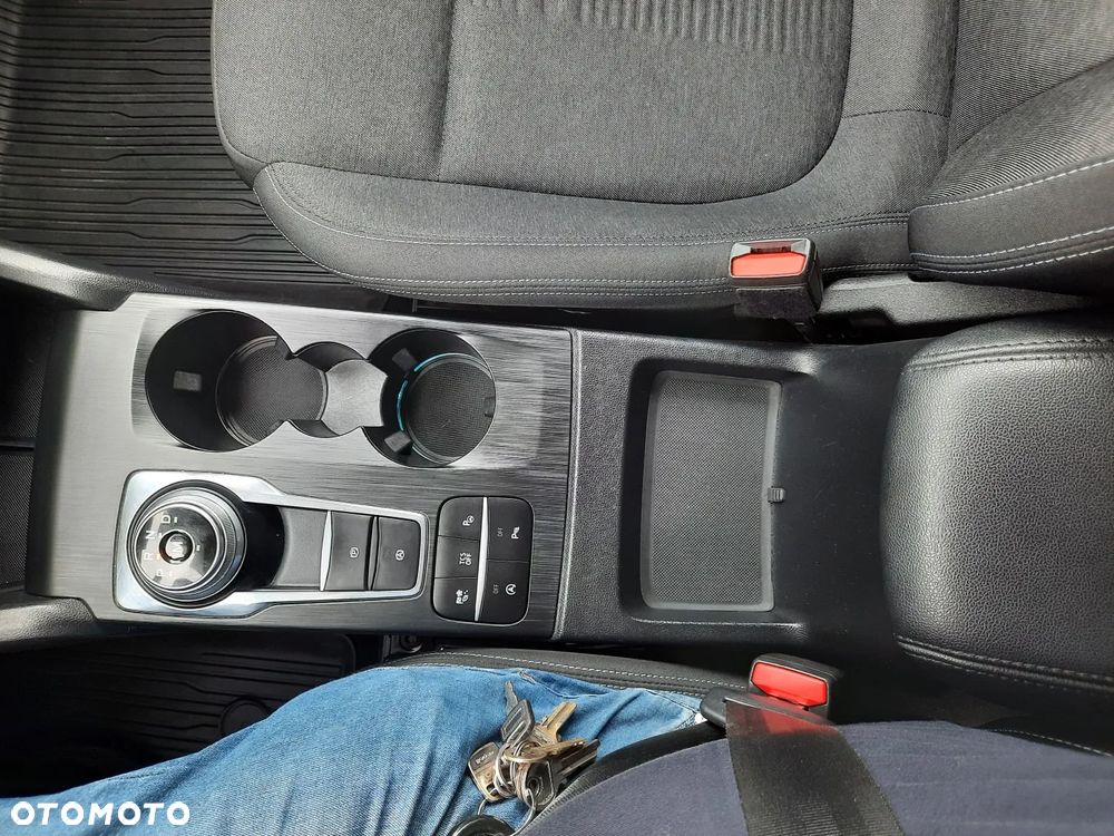 Ford Focus 2.0 EcoBlue Active Business - 39