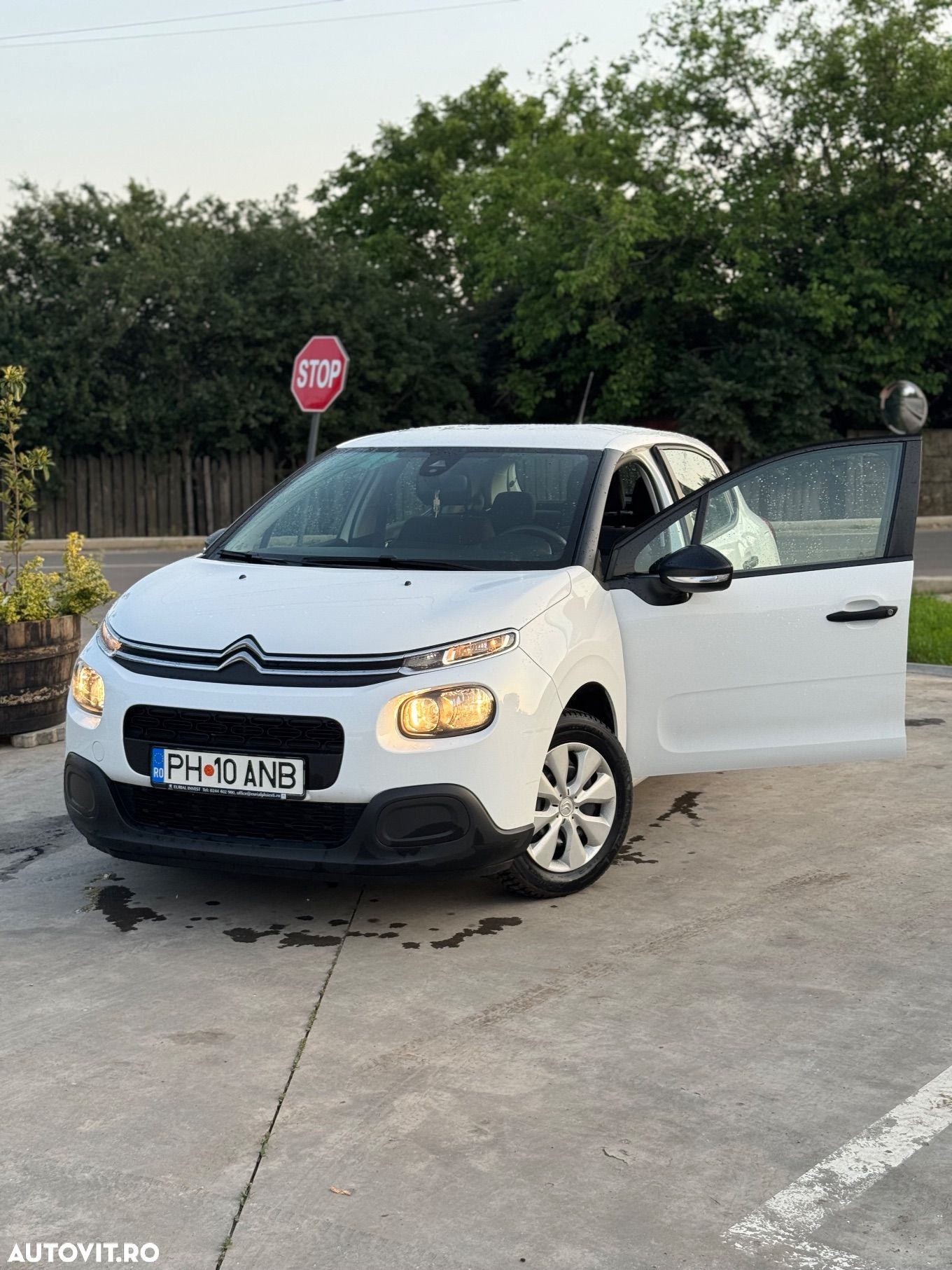 Citroën C3 1.2 PureTech BVM Live - 1