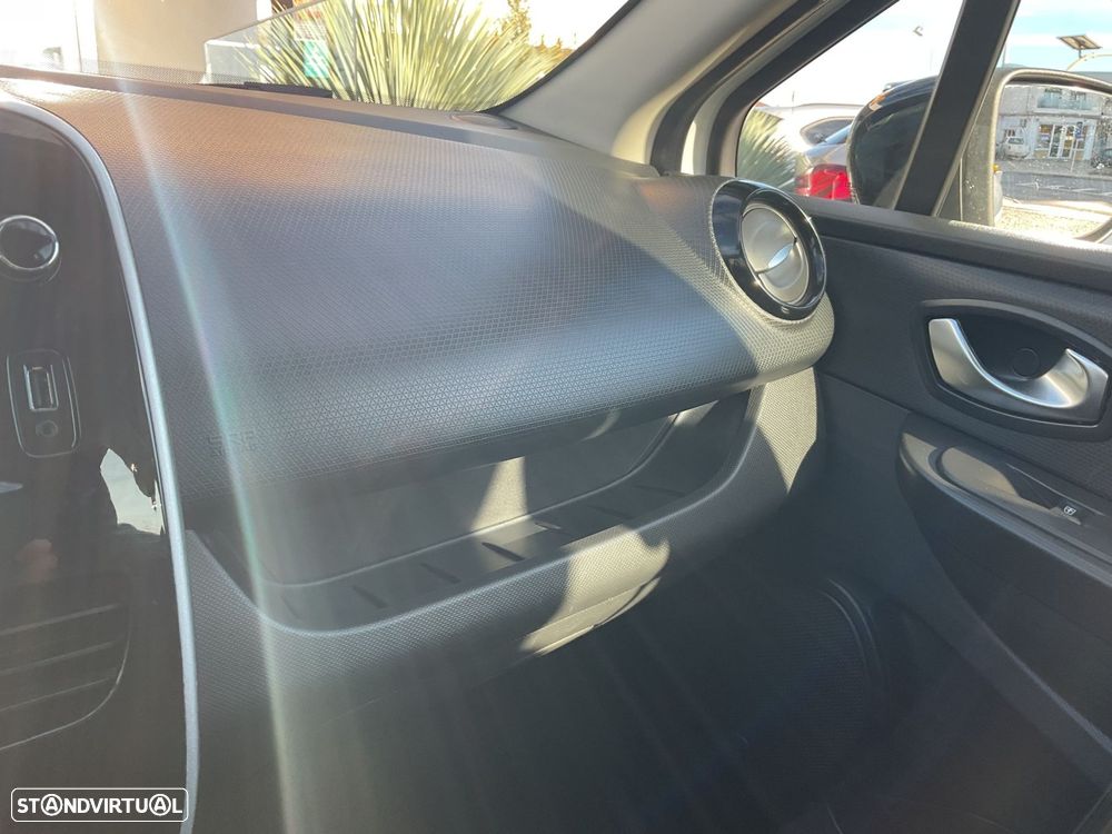 Renault Clio Sport Tourer 0.9 TCe Limited - 30