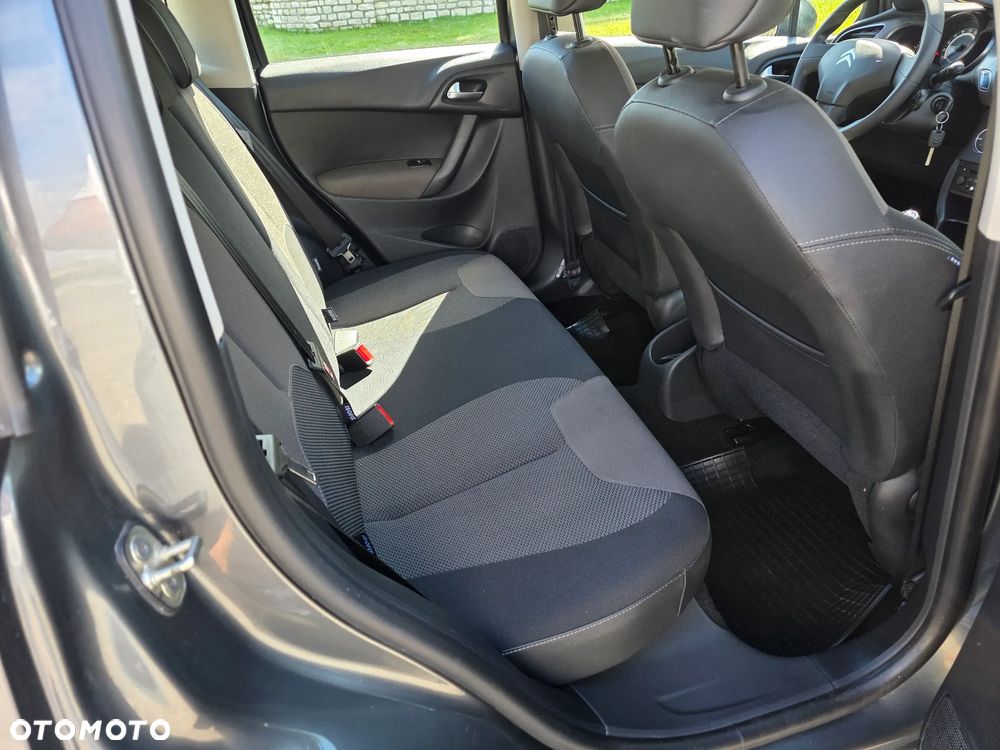 Citroën C3 Pure Tech (VTi) 82 Exclusive - 13