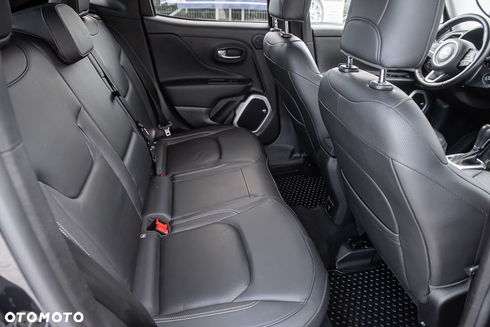 Jeep Renegade 1.4 MultiAir Limited 4WD S&S - 33