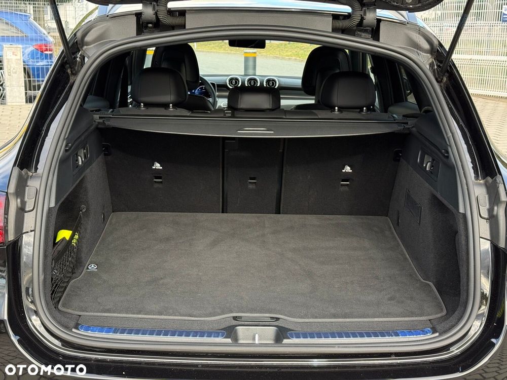 Mercedes-Benz GLC 220 d mHEV 4-Matic AMG Line - 33