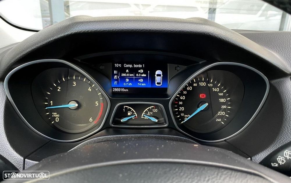 Ford Focus SW 1.5 TDCi Titanium - 28