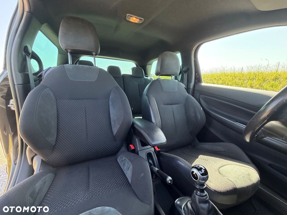Citroën DS3 1.6 THP SportChic S&S - 9