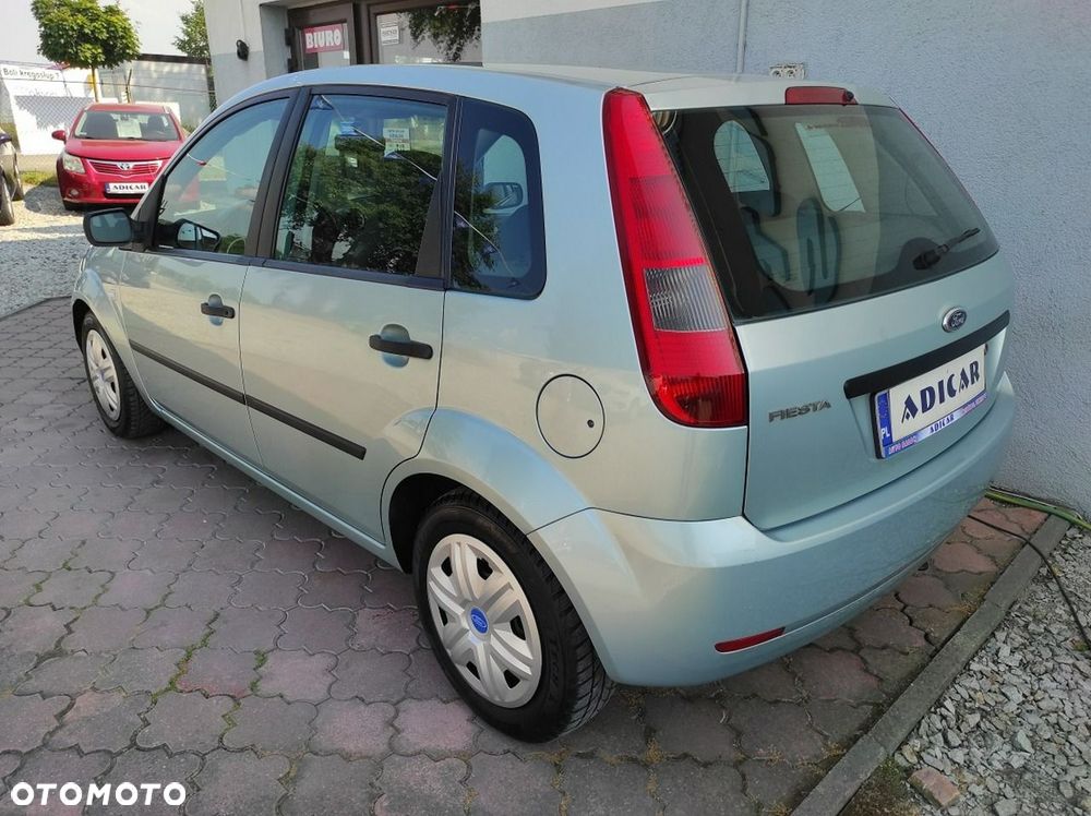 Ford Fiesta - 4