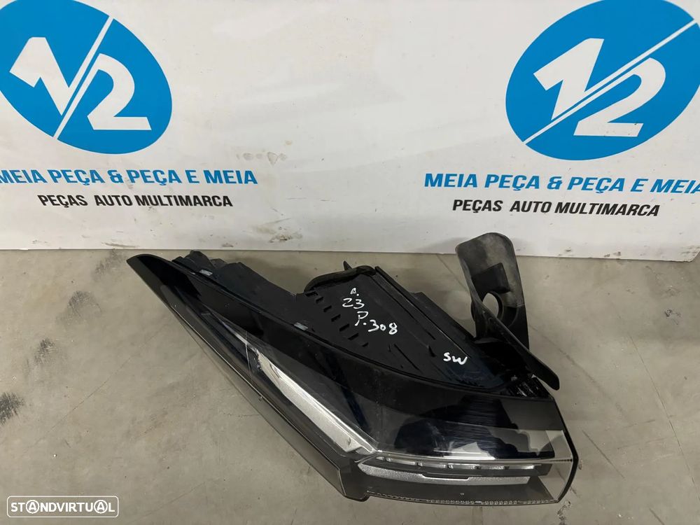 Farolim traseiro esquerdo Peugeot 308 de 2022 - 2