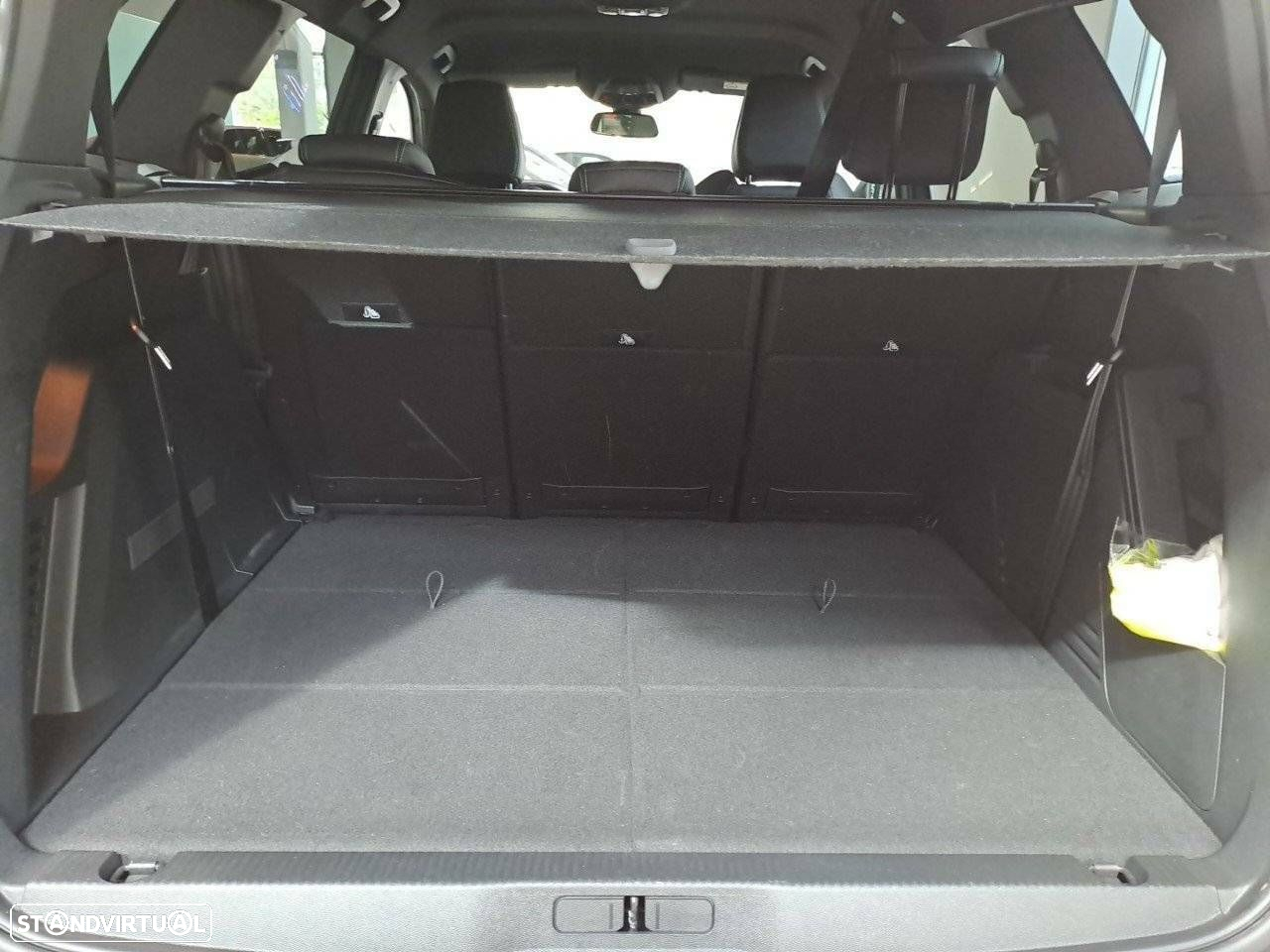 Peugeot 5008 1.5 BlueHDi Allure Pack EAT8 - 6