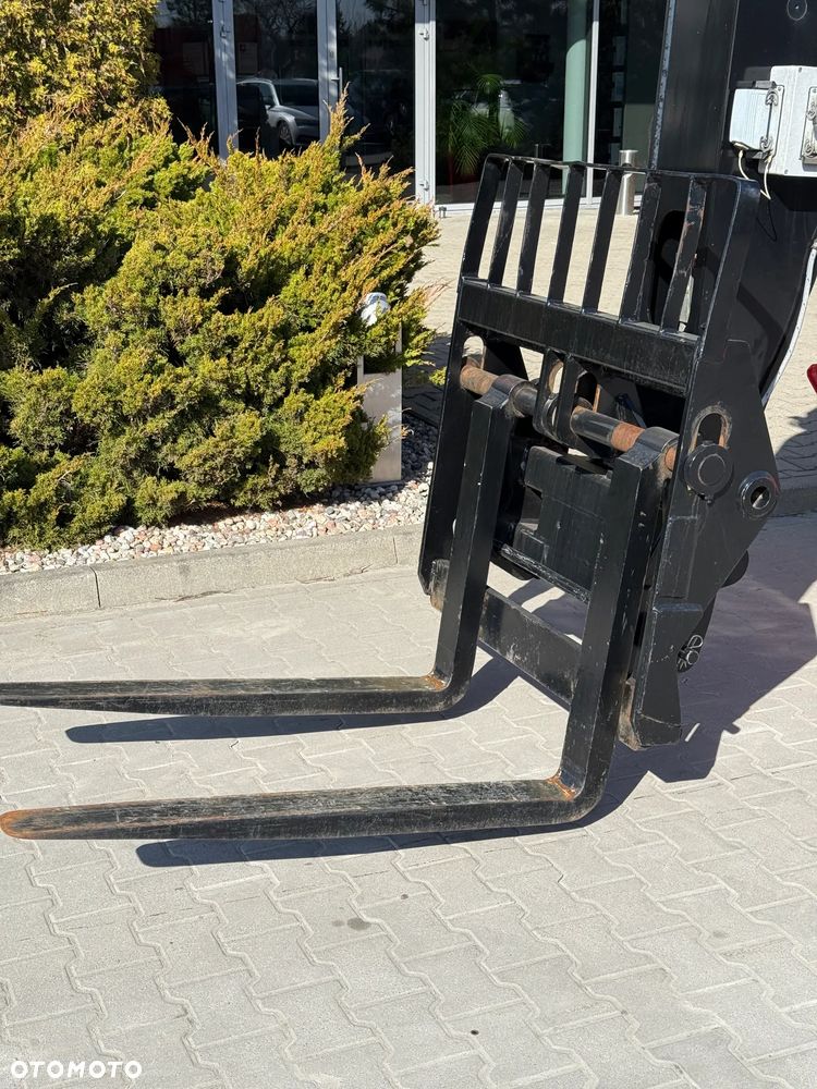 Manitou MRT 2150 PRIVILAGE + - 10