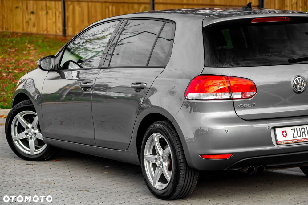 Volkswagen Golf 1.4 TSI Highline - 37