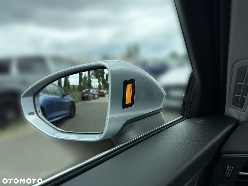 Audi A6 Avant - 30