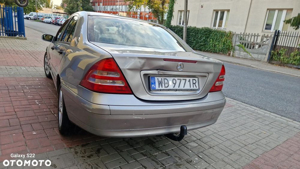 Mercedes-Benz Klasa C 180 Kompressor Classic - 7