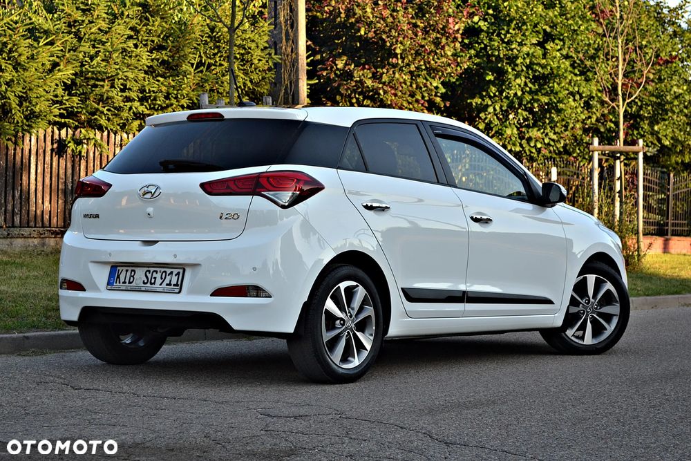 Hyundai i20 1.2 YES Gold - 15