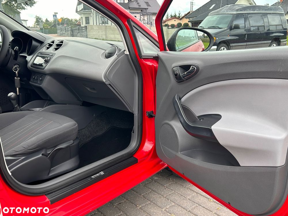 Seat Ibiza 1.4 16V Reference - 27