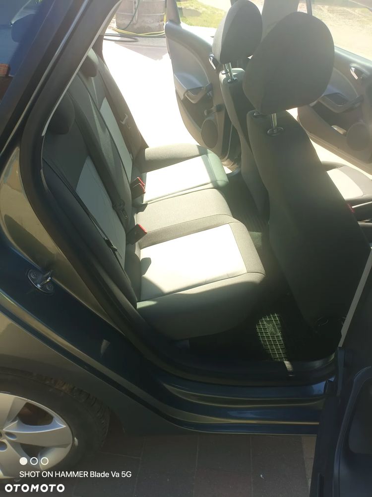 Seat Ibiza - 8