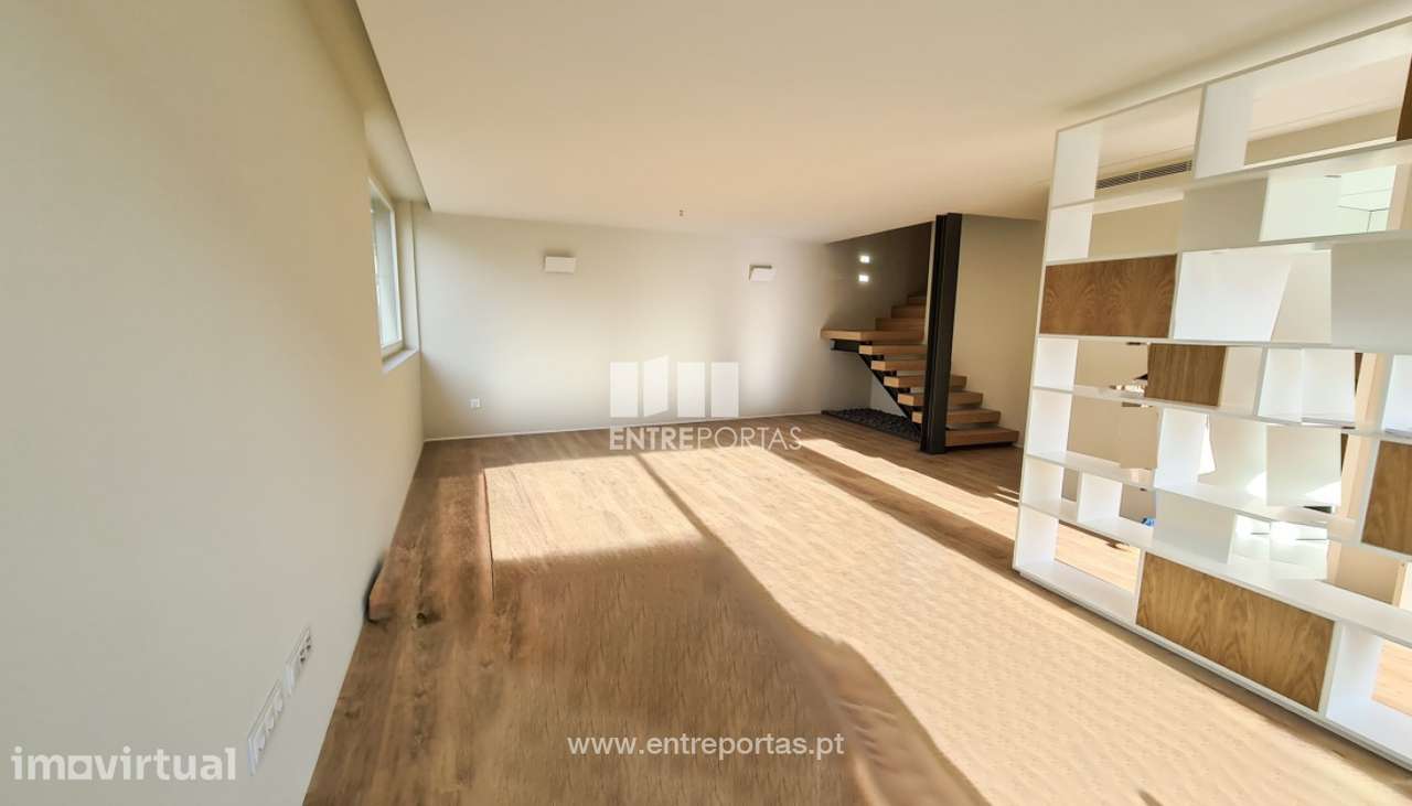 Venda de Moradia V3 duplex, Centro da Cidade, Viana do Castelo. - Grande imagem: 3/35