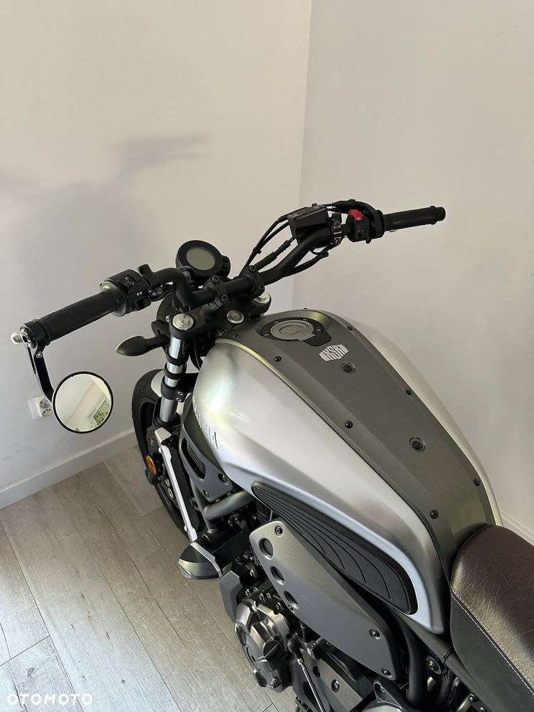 Yamaha XSR - 20