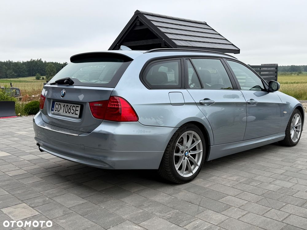 BMW Seria 3 320d - 13