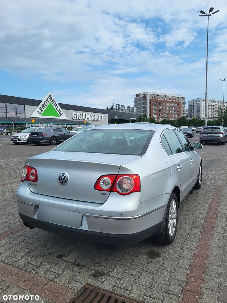 Volkswagen Passat 1.8 TSI Trendline - 5