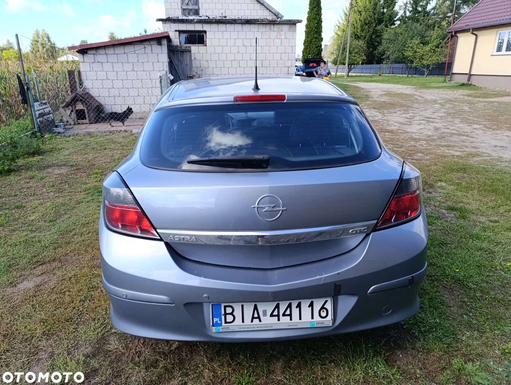 Opel Astra III GTC 1.9 CDTI Sport - 4