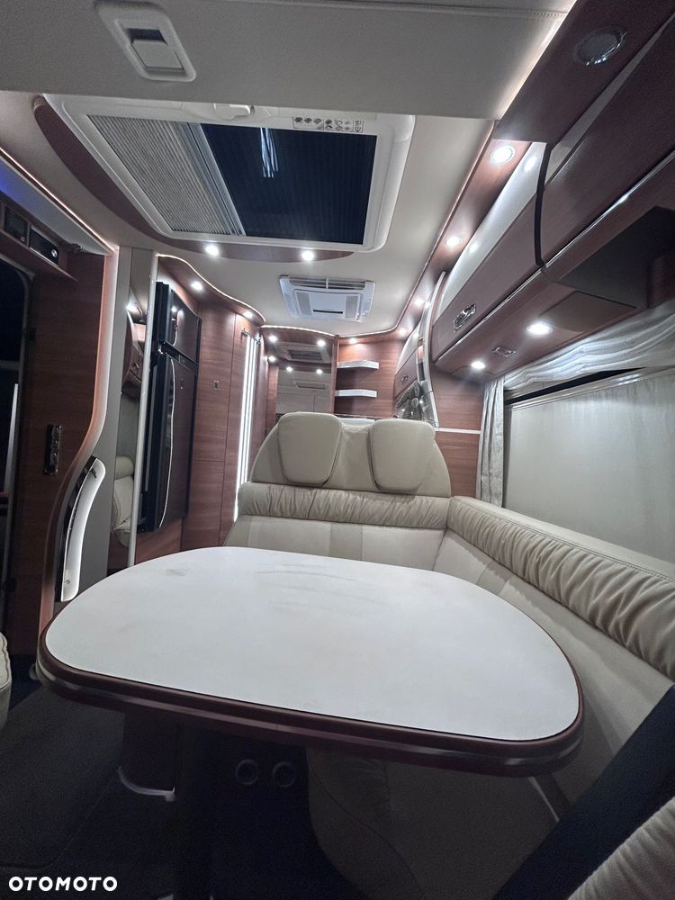 Mercedes-Benz CARTHAGO - 14