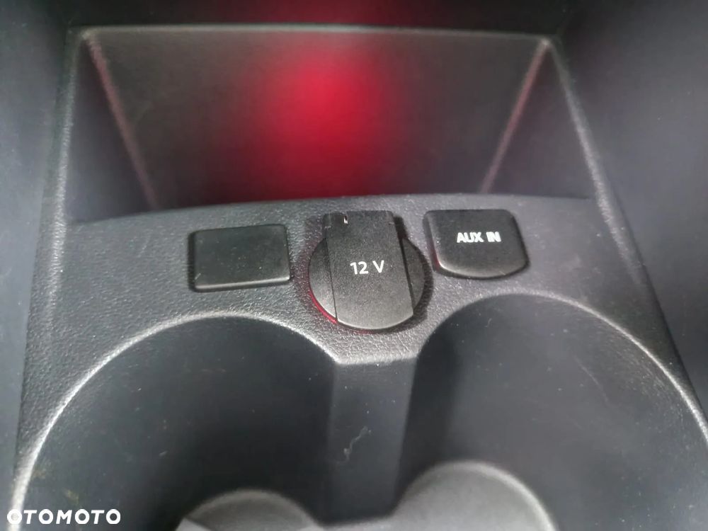 Volkswagen Polo 1.6 TDI Blue Motion Technology Life - 32