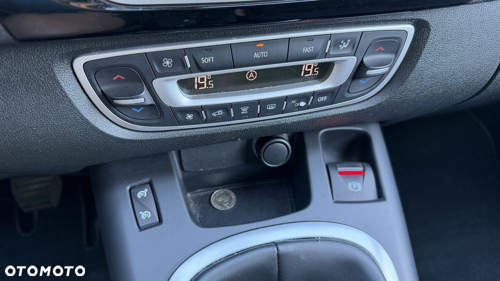 Renault Scenic dCi 130 FAP Start & Stop Bose Edition - 10