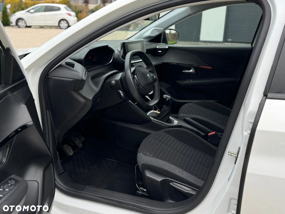 Peugeot 208 1.2 PureTech Active S&S - 21