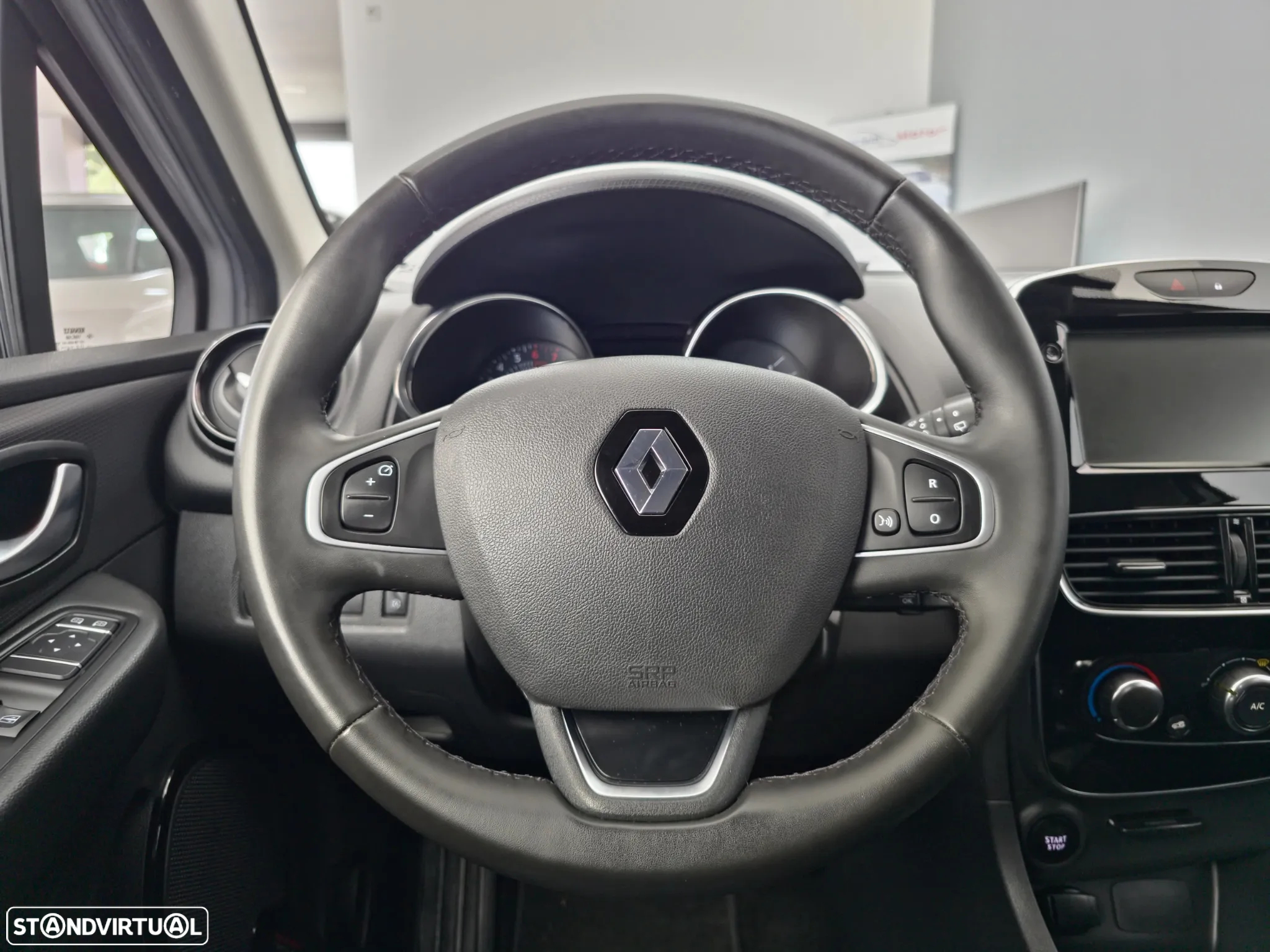 Renault Clio Sport Tourer 0.9 TCe Limited - 20