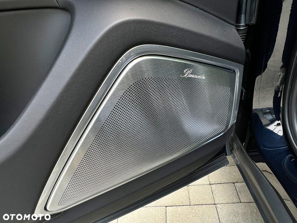 Porsche Cayenne - 20